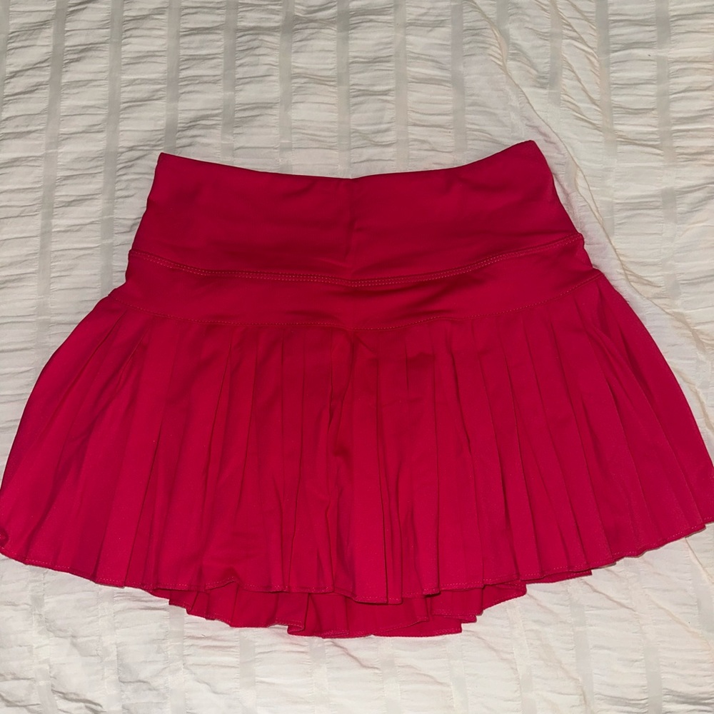 WORN ONCE goldhinge skirt